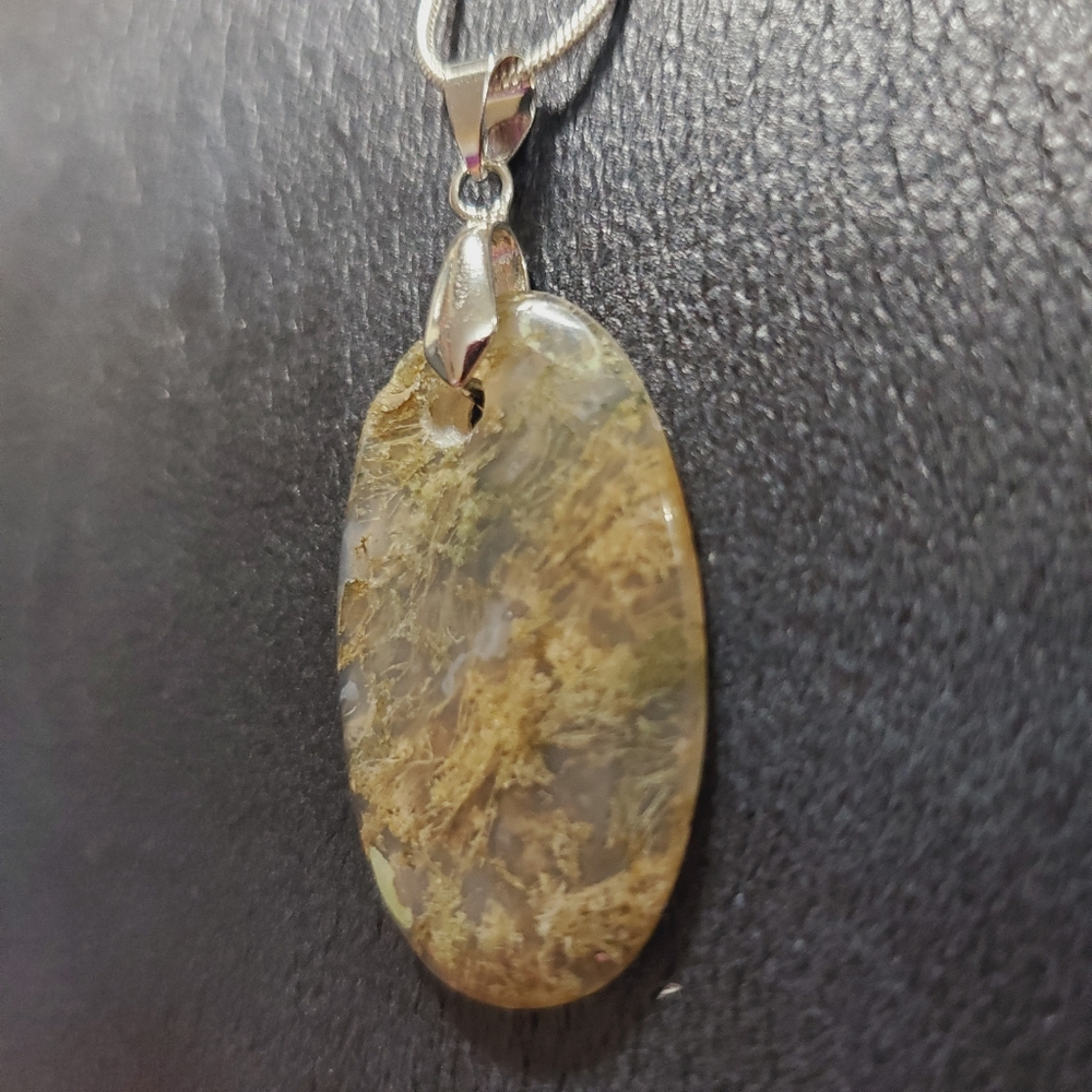 Moss Agate Slender Pendant